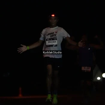 Runner Photo 7637368