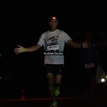 Runner Photo 7637374