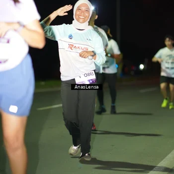 Runner Photo 7637381