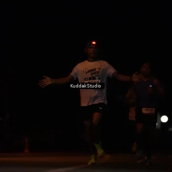 Runner Photo 7637389