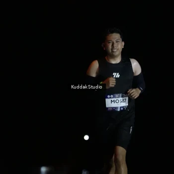 Runner Photo 7637396