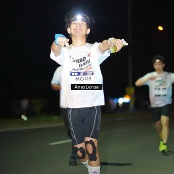 Runner Photo 7637430