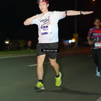 Runner Photo 7637443