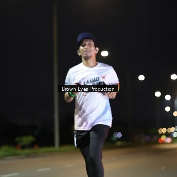 Runner Photo 7637446
