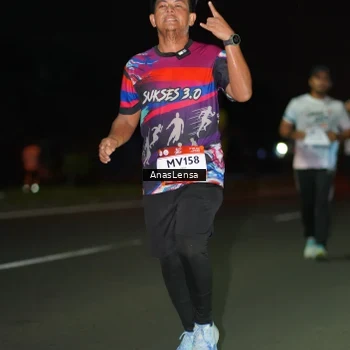 Runner Photo 7637482