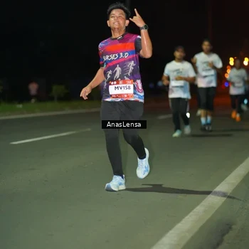 Runner Photo 7637484