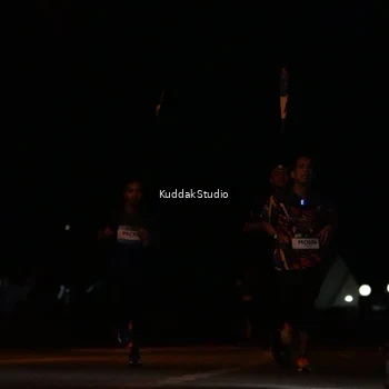 Runner Photo 7637501