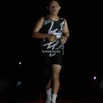 Runner Photo 7637512