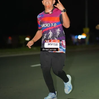 Runner Photo 7637533