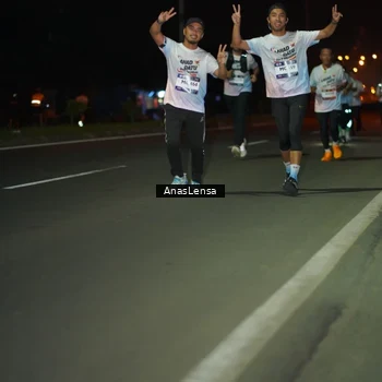 Runner Photo 7637541