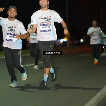 Runner Photo 7637565