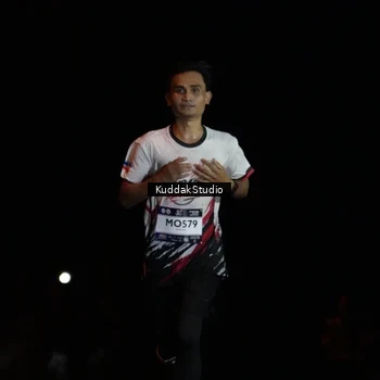 Runner Photo 7637593