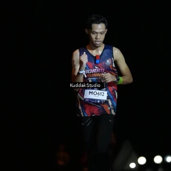 Runner Photo 7637601
