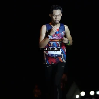 Runner Photo 7637602