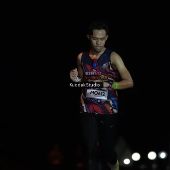 Runner Photo 7637604