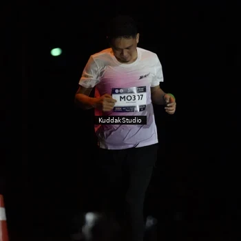 Runner Photo 7637609