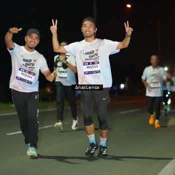 Runner Photo 7637623
