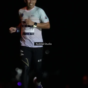 Runner Photo 7637638