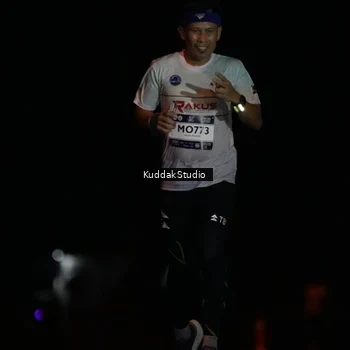 Runner Photo 7637643