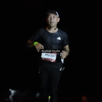 Runner Photo 7637662