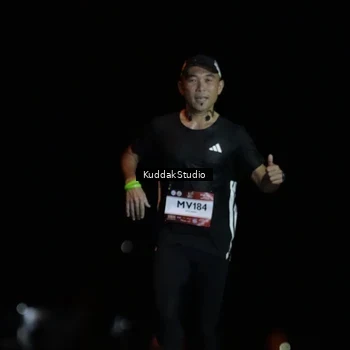 Runner Photo 7637669