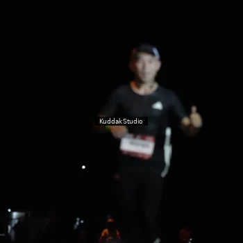 Runner Photo 7637673