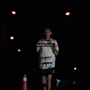 Runner Photo 7637686