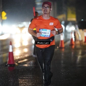 Runner Photo 7637689