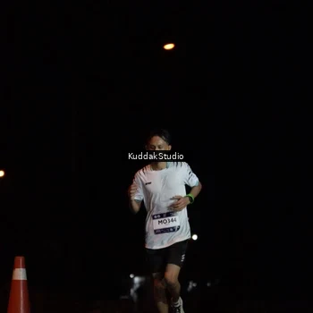 Runner Photo 7637695