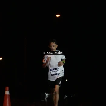 Runner Photo 7637698