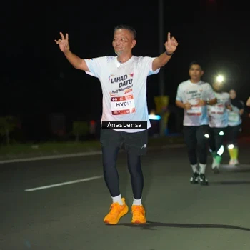 Runner Photo 7637707