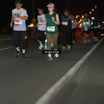 Runner Photo 7637710