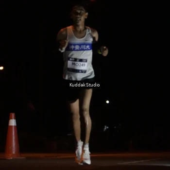 Runner Photo 7637714