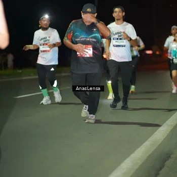 Runner Photo 7637720