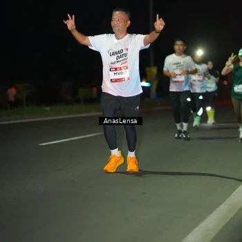 Runner Photo 7637727