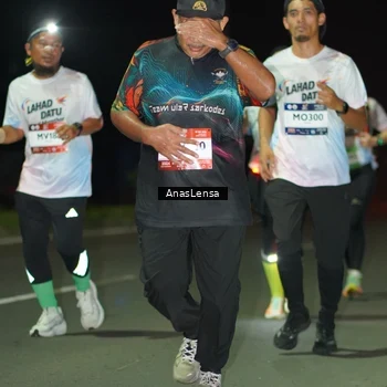 Runner Photo 7637733
