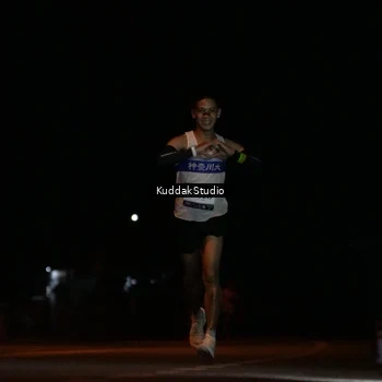 Runner Photo 7637736