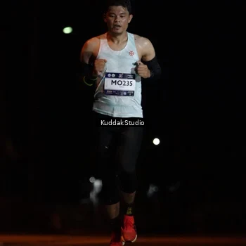 Runner Photo 7637775