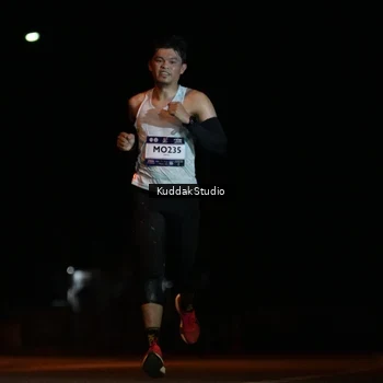 Runner Photo 7637788