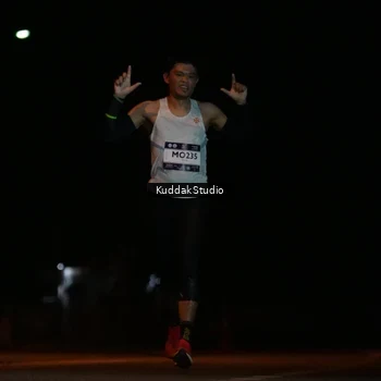 Runner Photo 7637791