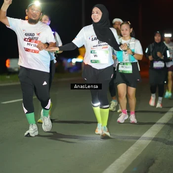 Runner Photo 7637805