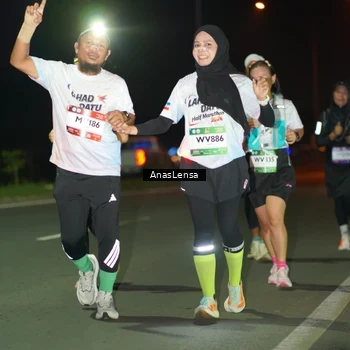 Runner Photo 7637839