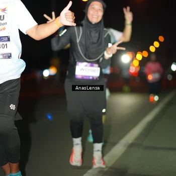 Runner Photo 7637842