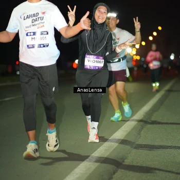 Runner Photo 7637844