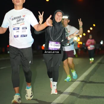 Runner Photo 7637845