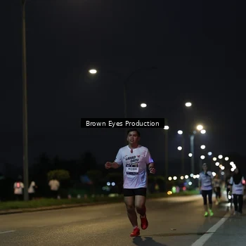Runner Photo 7637849