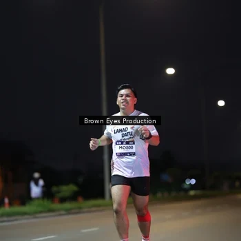 Runner Photo 7637851