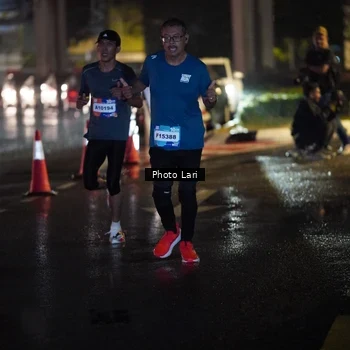 Runner Photo 7637853