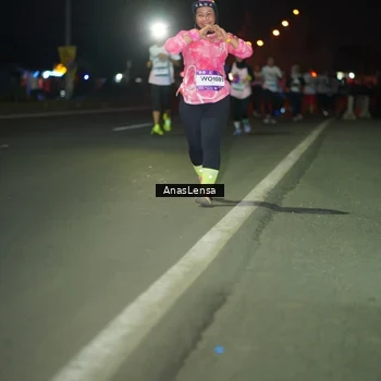 Runner Photo 7637856