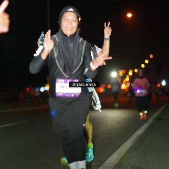 Runner Photo 7637857
